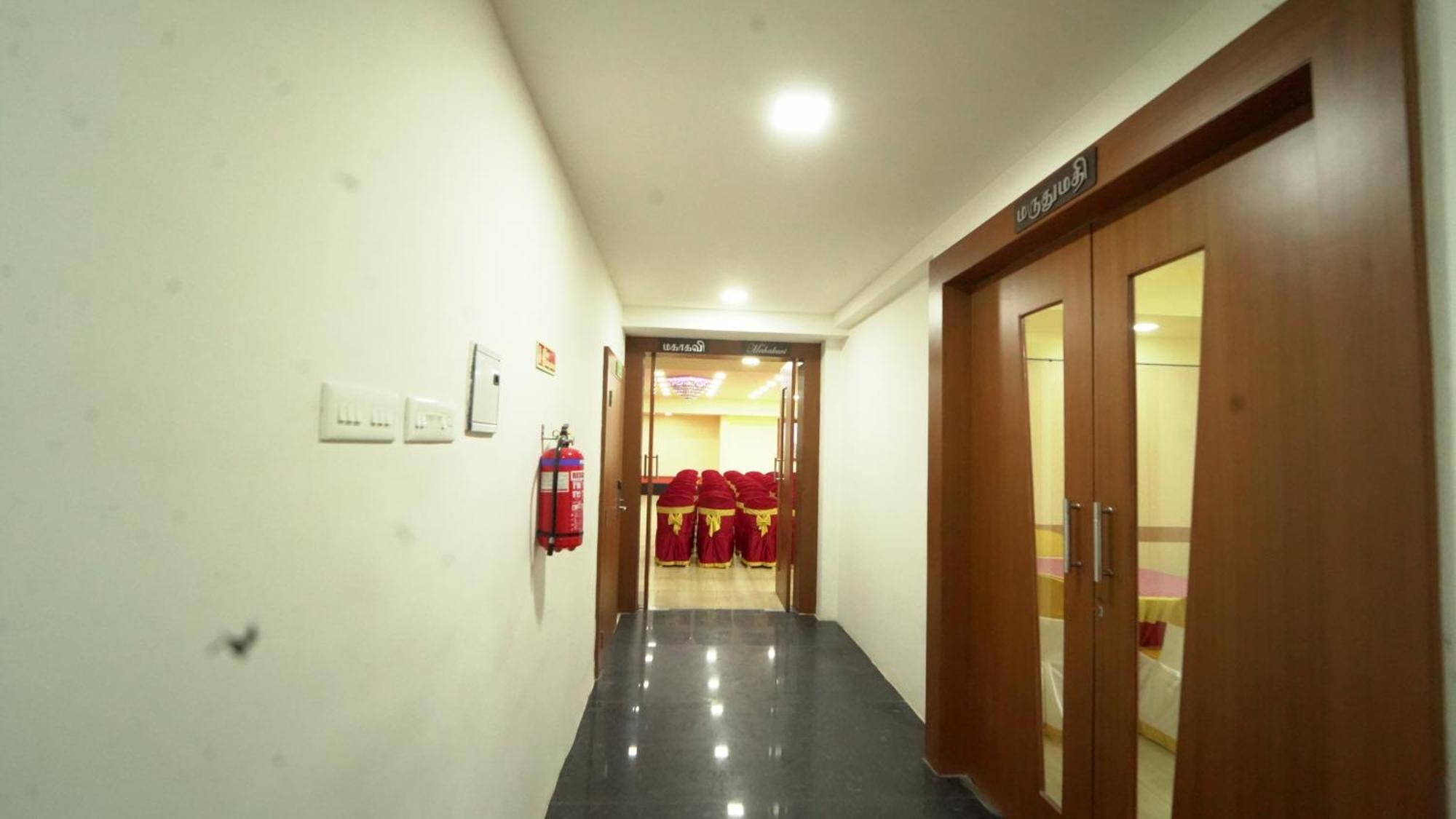 Kfour Apartment & Hotels Private Limited Madurai Eksteriør billede